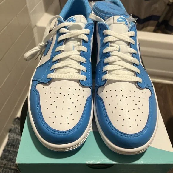 Nike SB Air Jordan 1 Low QS - Powder Blue - Picture 2 of 6